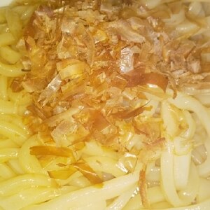 にんにく醤油で　具なし焼きうどん